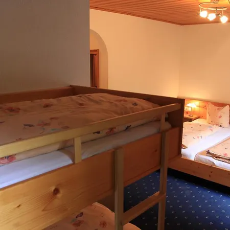 Hotel Traublingerhof - Self Check In