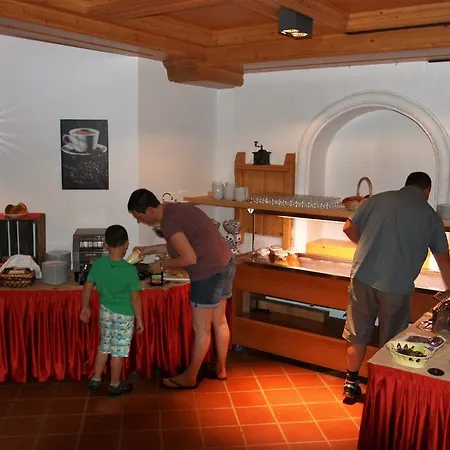 Hotel Traublingerhof - Self Check In Kirchberg en Tyrol