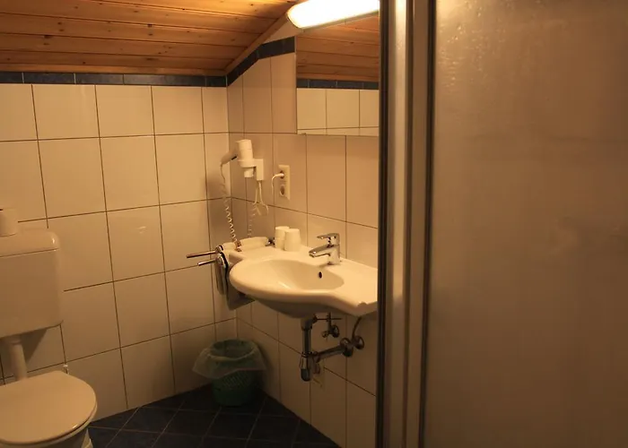 Traublingerhof - Self Check In Hotel