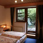 ホテル Traublingerhof - Self Check In 3*
